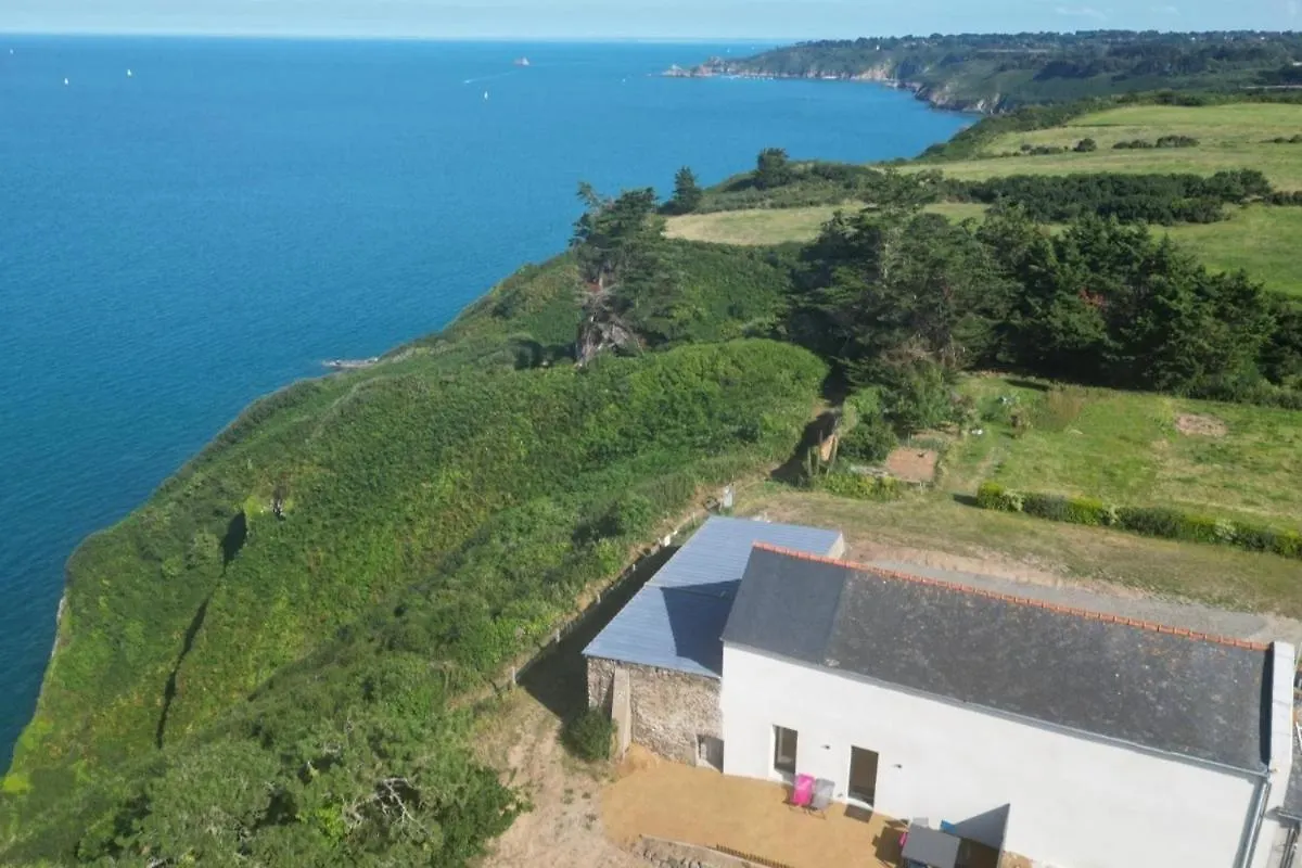 Maison Vue Exceptionnelle Mer Sur Les Falaises De Plouha, Cotes D'Armor 0*, Plouha