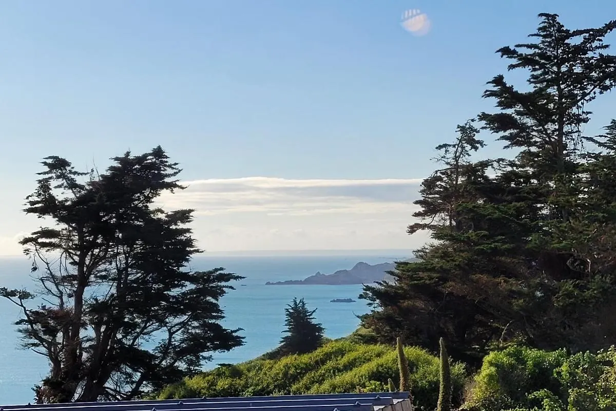 Maison Vue Exceptionnelle Mer Sur Les Falaises De Plouha, Cotes D'Armor Ferienhaus
